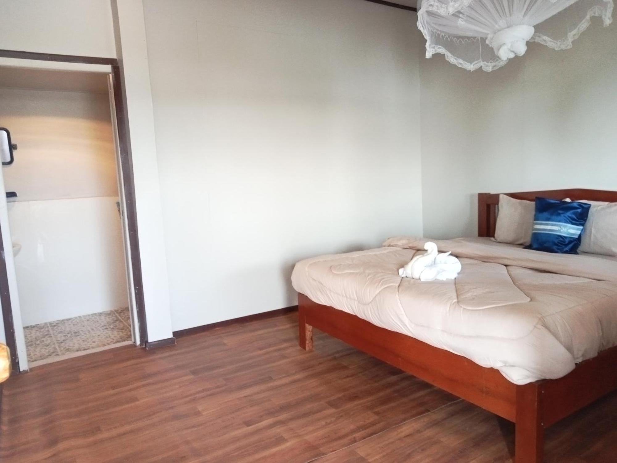 Champa 2 Guesthouse Ban Dondét エクステリア 写真
