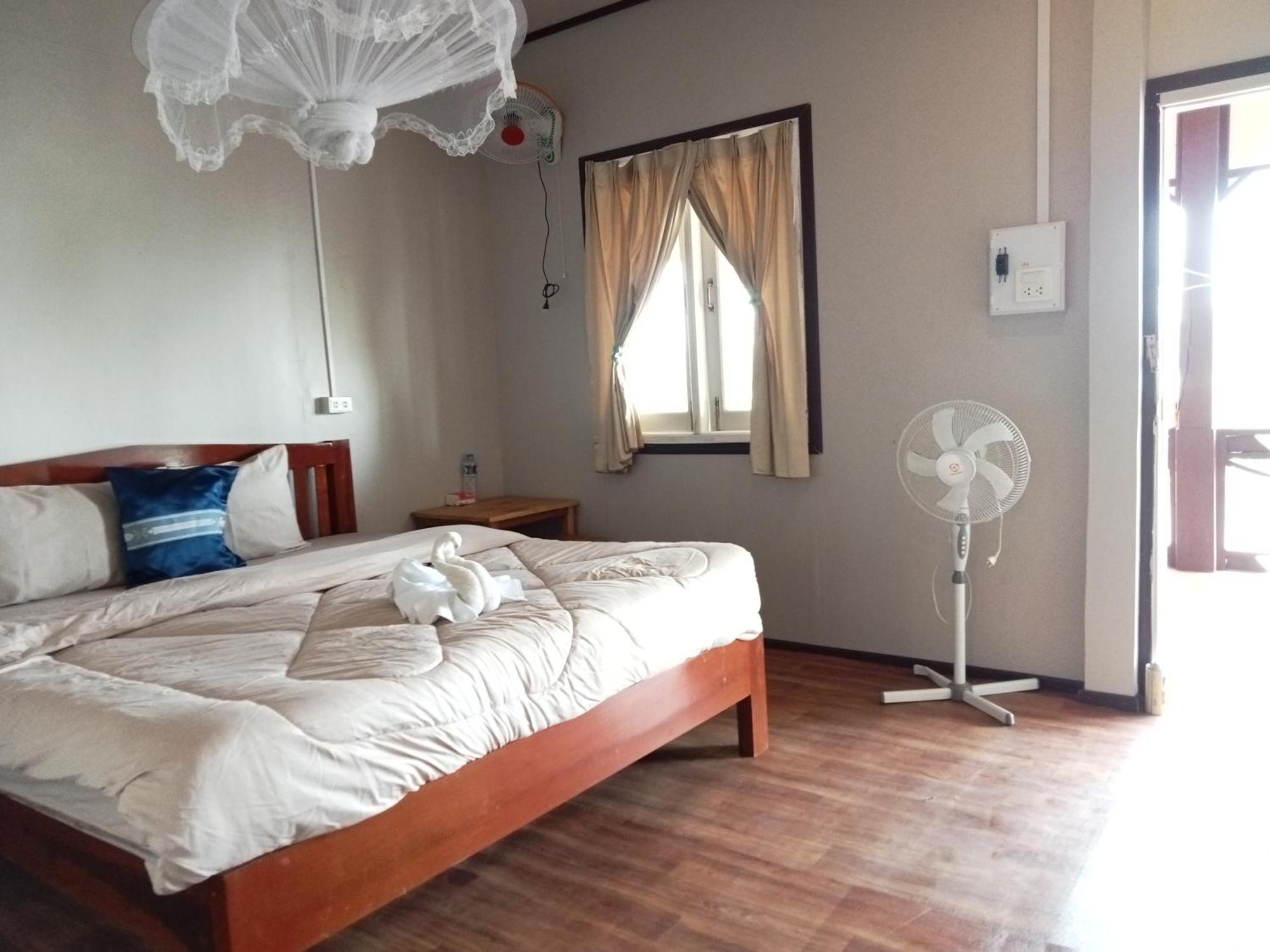 Champa 2 Guesthouse Ban Dondét エクステリア 写真