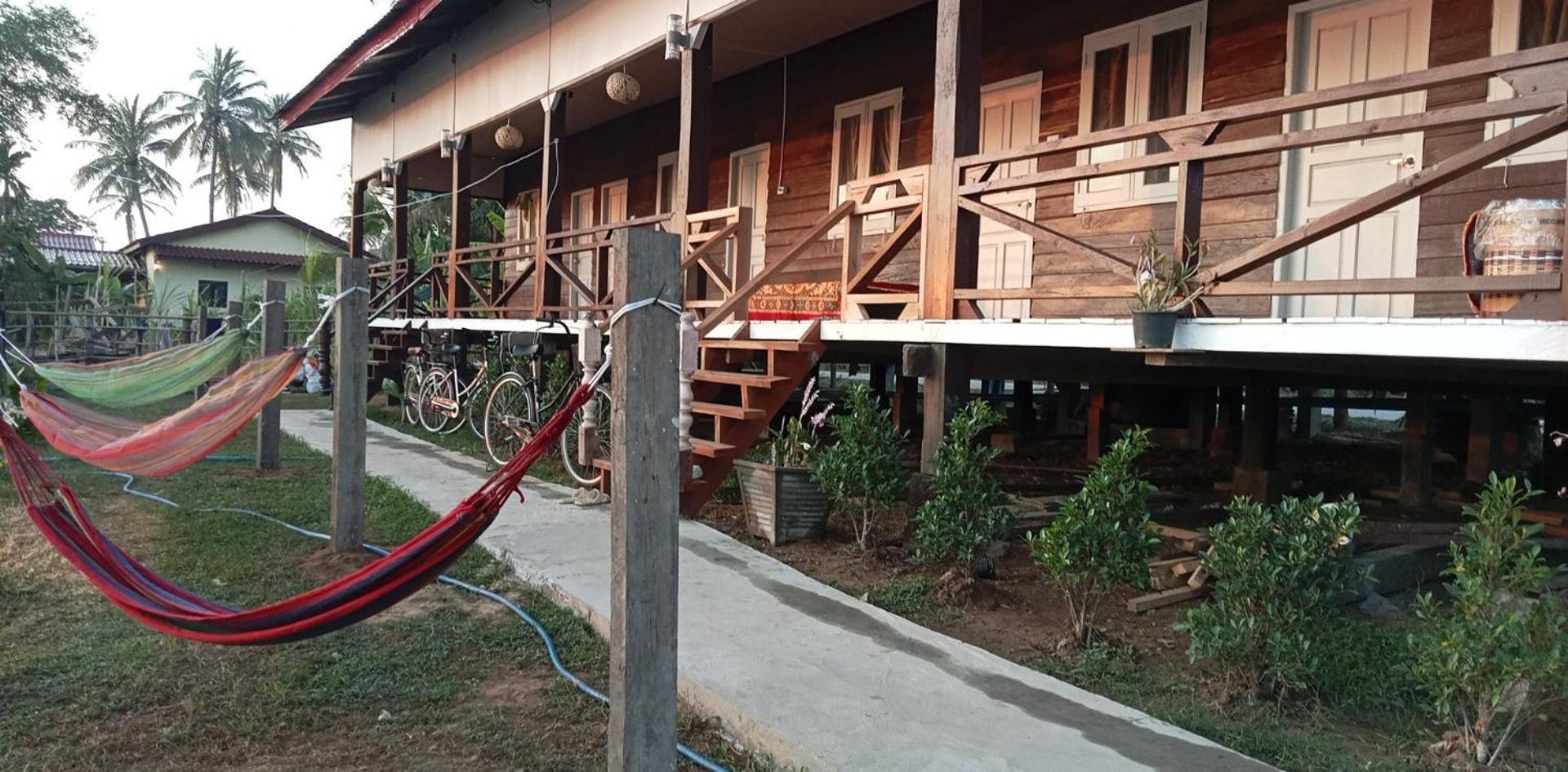 Champa 2 Guesthouse Ban Dondét エクステリア 写真